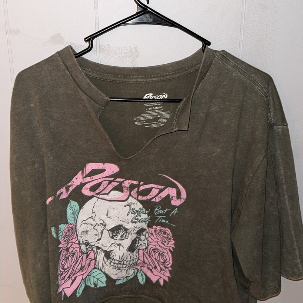 Graphic Women's Top - Green